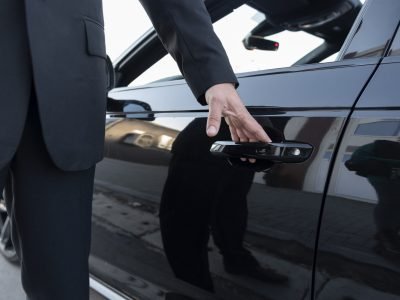 driver-dressed-elegant-costume (1)